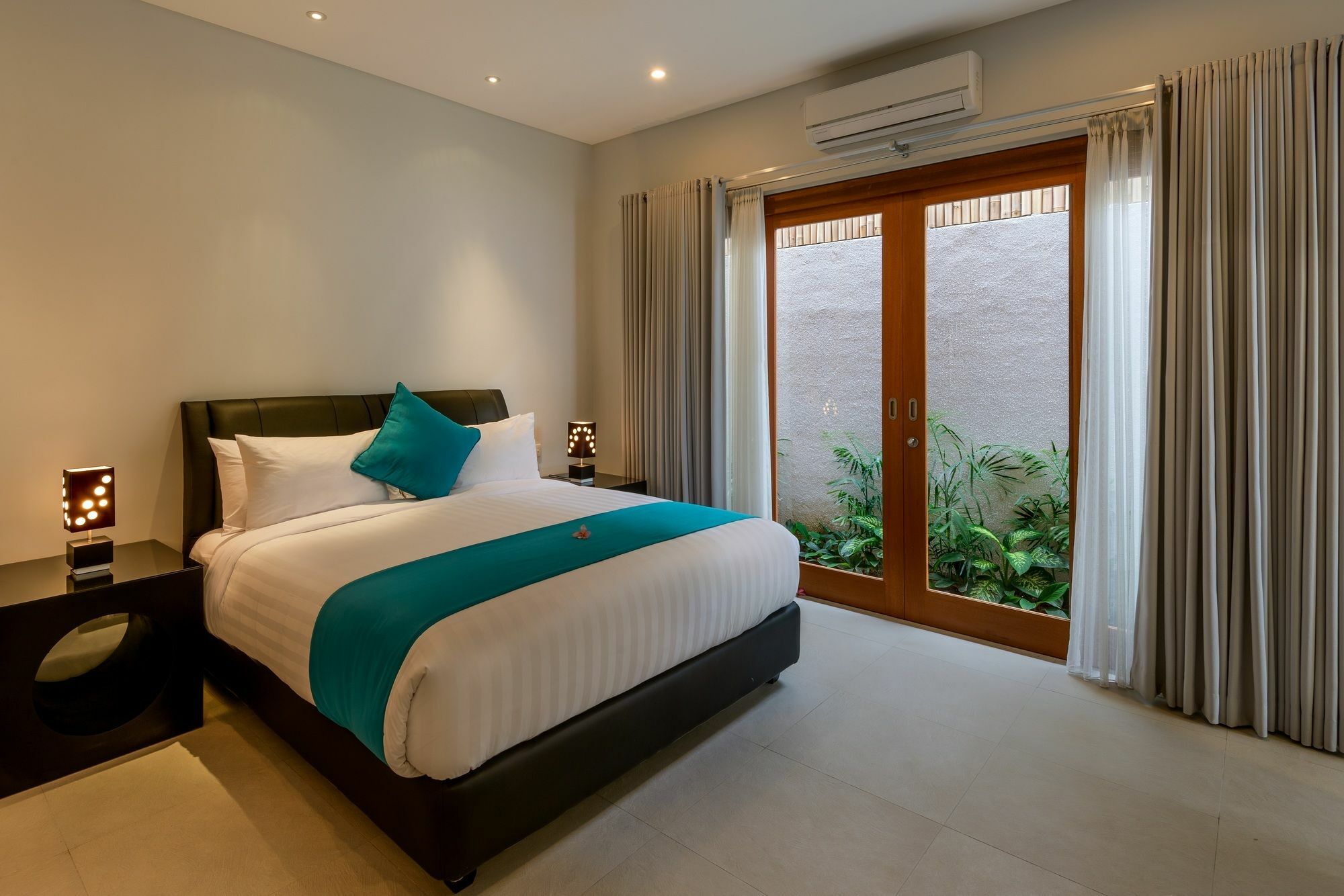 Ley Villa Bali Seminyak Exterior foto
